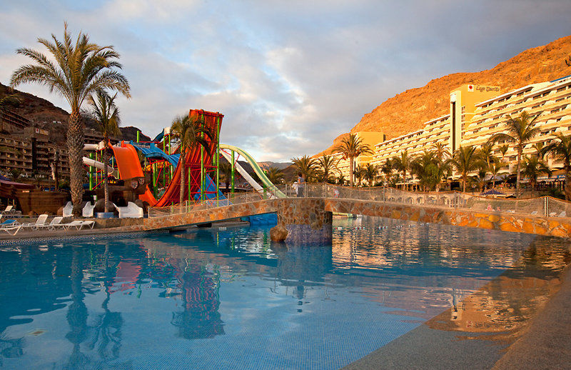 Hotel Livvo Lago Taurito & Aquapark Exterior foto